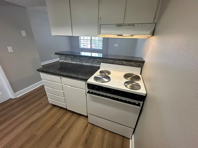 6828 S Trask St #6 — Photo 6