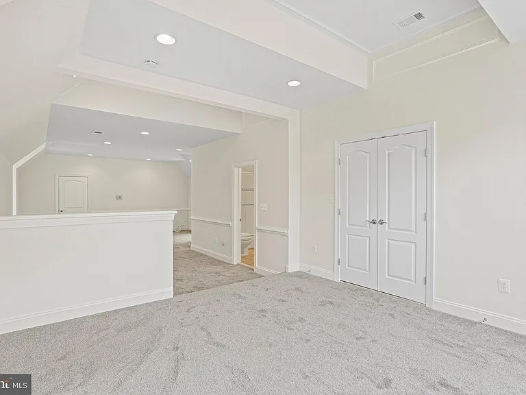 13551 Triadelphia Mill Rd — Photo 50