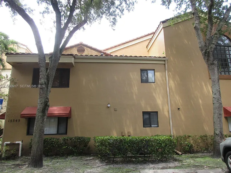 15545 Miami Lakeway N #211 — Photo 19