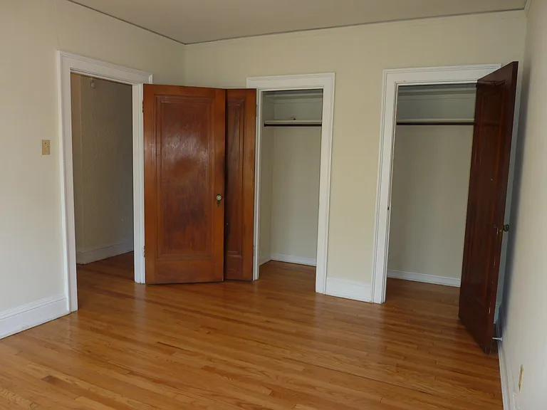 6416 Oakland Ave — Photo 8