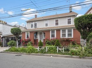 168-71 93rd Ave, Jamaica, NY 11433