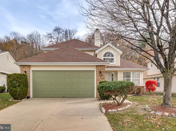132 Peppergrass Dr S, Mount Laurel, NJ 08054