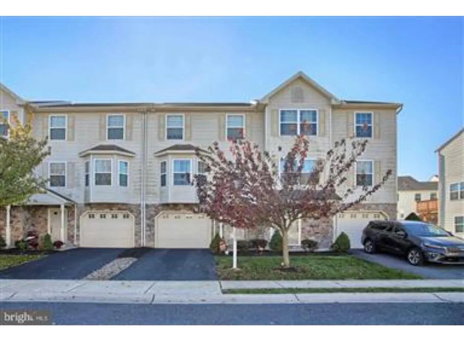 188 Mapleton Dr