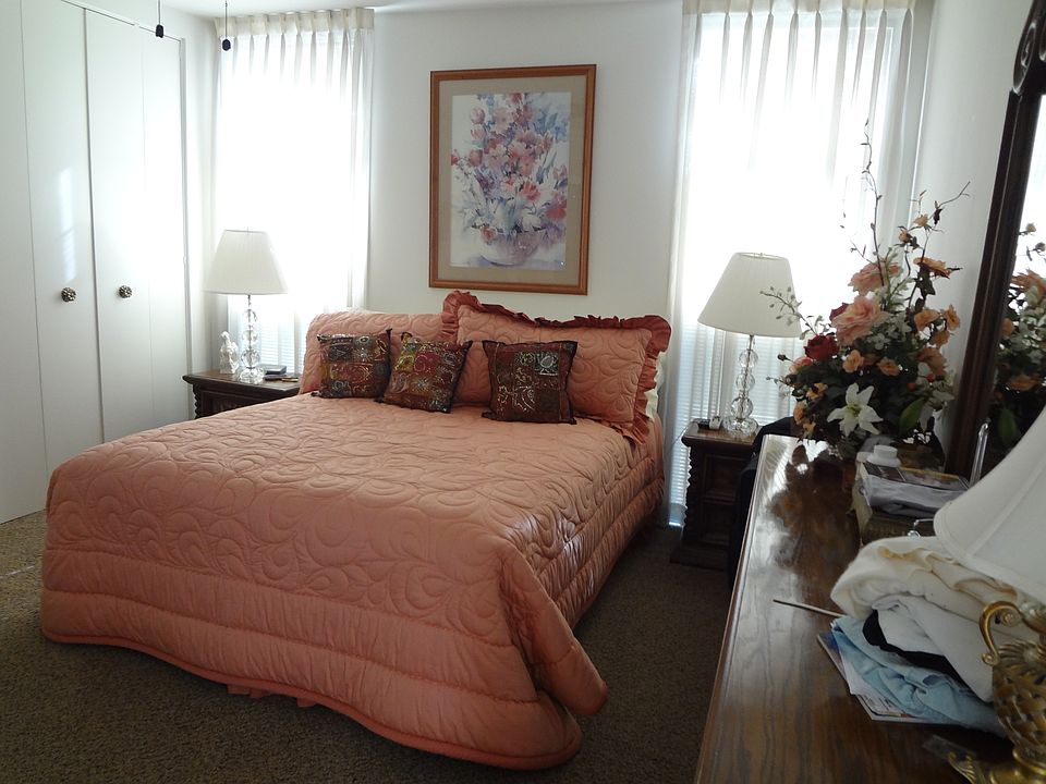 guest bedroom