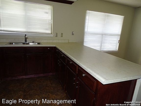 4th image of 7247 Elm Trail Dr