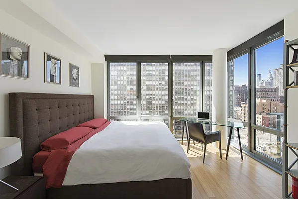 Sold by Nest Seekers International | media 14