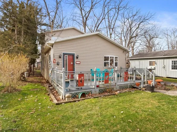 6357 Glenn Ave, Middlesex, NY 14507