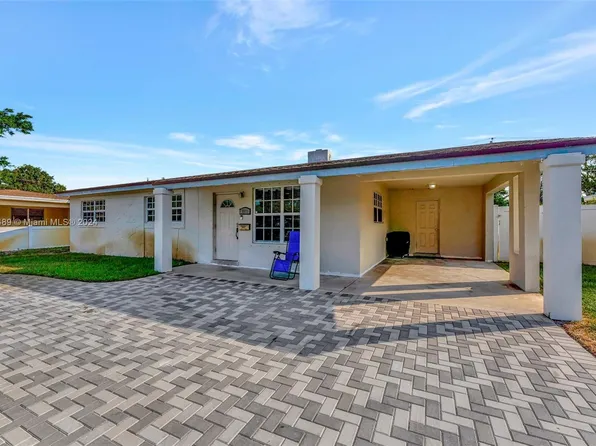 2736 NE 2nd Ave, Pompano Beach, FL 33064