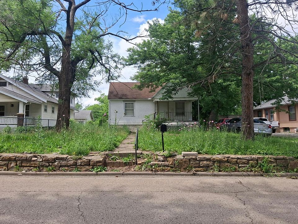 1st image of 1939 SE Hudson Blvd