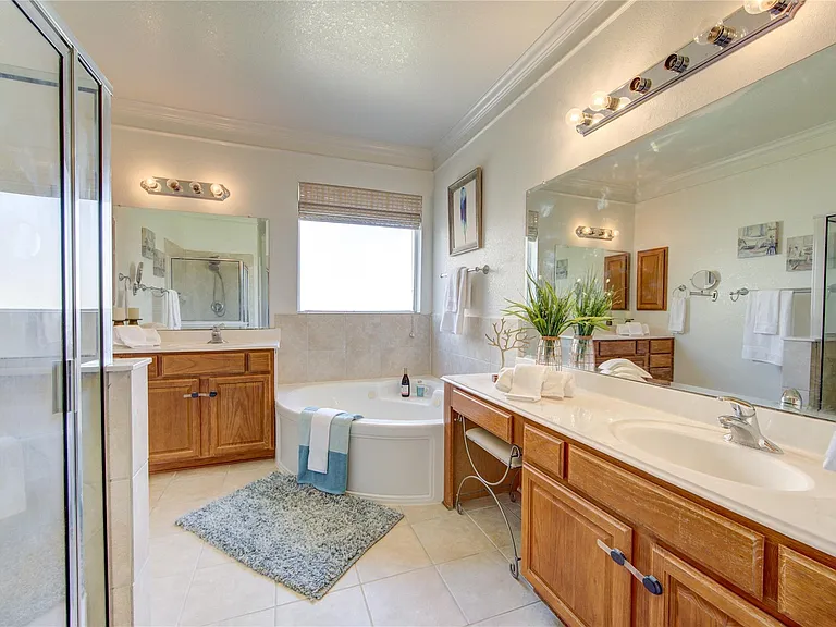 22514 Jutewood Ln — Photo 44
