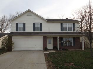 5943 Woodcote Dr, Indianapolis, IN