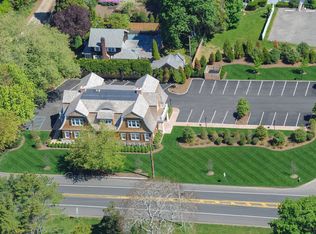 26 Montauk Hwy, East Hampton, NY 11937