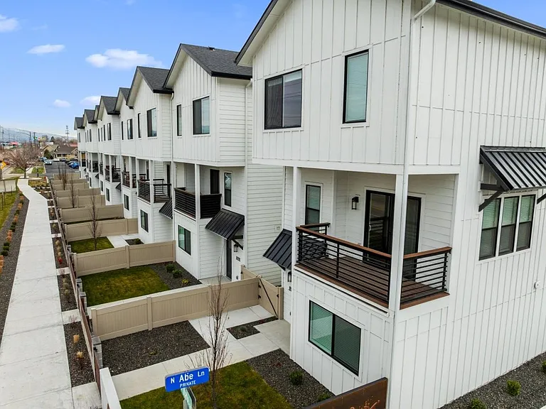 Alpine Landing Townhomes — Photo 27