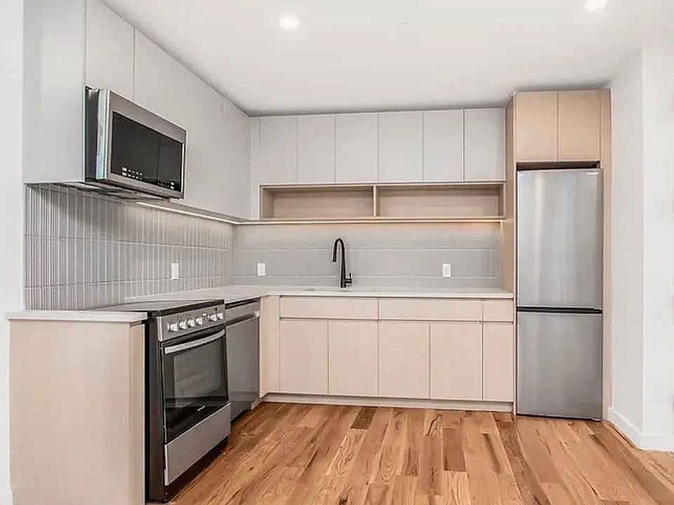 1st image of 186 Pinehurst Ave APT 4A