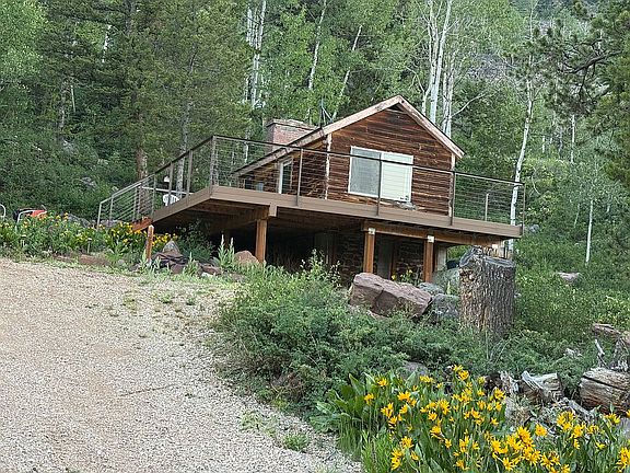 3rd image of 3946 Soapstone Basin Rd Cabin 26