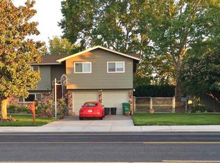 6103 W 4th Ave, Kennewick, WA 99336