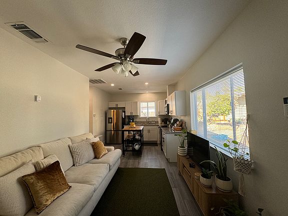 2nd image of 3338 E Huntington Blvd