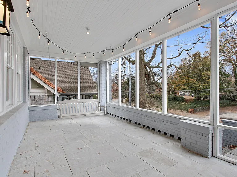 1161 Monroe Dr NE #A — Photo 7