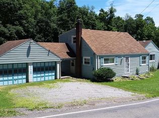 358 Lisbon Rd, Beaver Falls, PA 15010