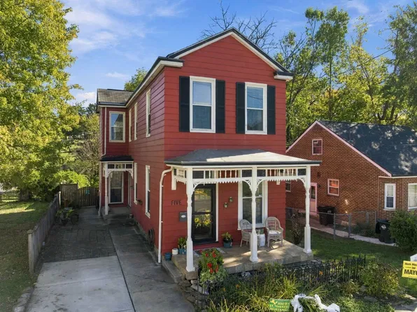 5 Retreat St, Southgate, KY 41071