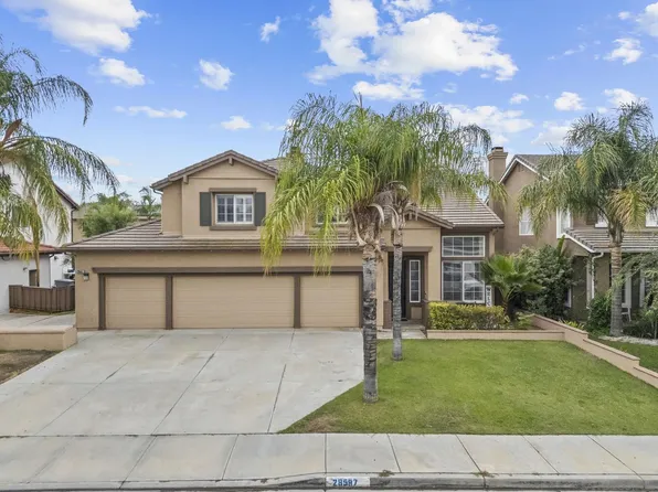 28587 Midsummer Ln, Menifee, CA 92584