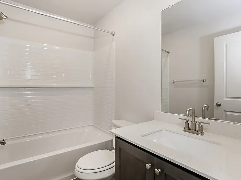 201 Julian Davis Dr — Photo 18
