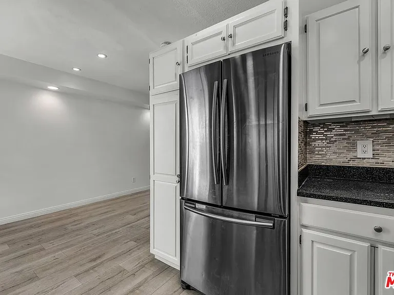 8025 Redlands St #15 — Photo 11