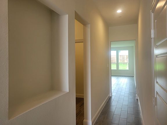 3rd image of 5012 Picasso Rd