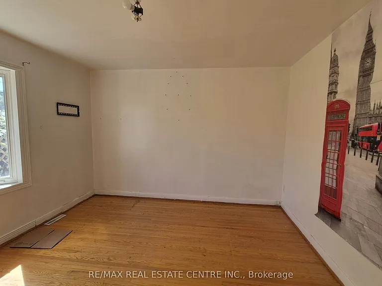 71 Gunton Dr #UPPER — Photo 21