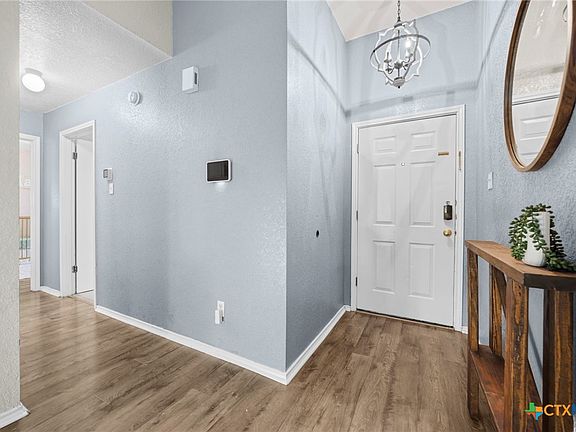 2nd image of 913 Silver Stone Dr