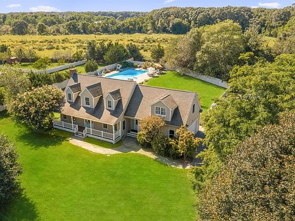 4th image of 100 Oak Ct