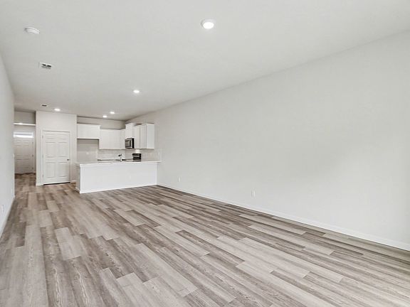 3rd image of 8981 Orchid Reserve Cir
