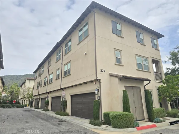 879 Iris Way Unit A, Azusa, CA 91702