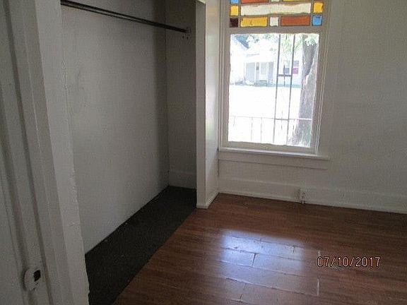 4th image of 2423 W Antoinette St