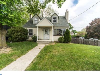 735 Crystle Rd, Aston, PA, 19014