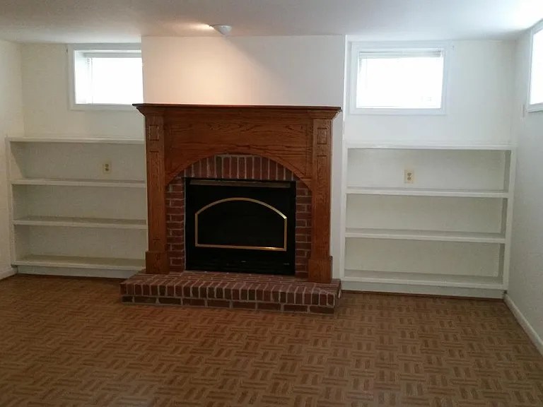 Addtl Rec Rm w gas fireplace