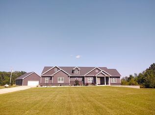 3310 County Road 700 E, Fisher, IL 61843