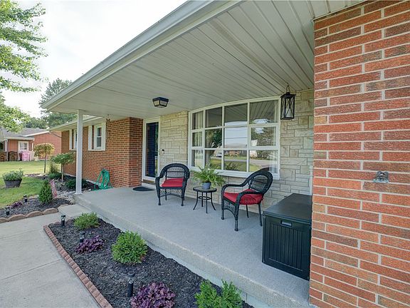 5th image of 3478 Arcanum Bears Mill Rd