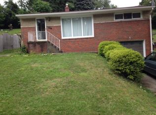 412 Spring Valley Rd, West Mifflin, PA 15122