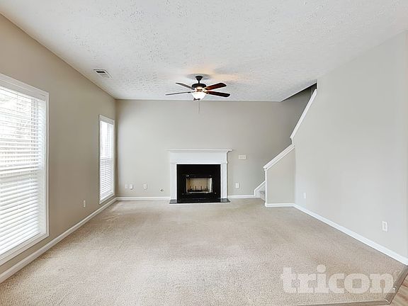 2nd image of 315 Clairidge Ln