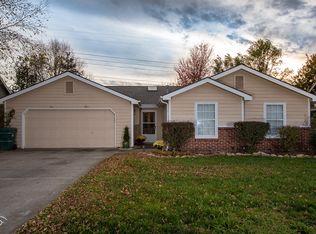 2801 Bluestem Dr, Lawrence, KS 66047