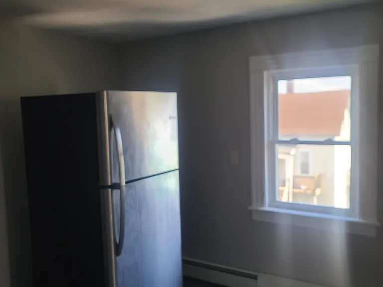 584 Connecticut Ave — Photo 6