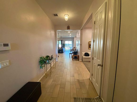 3rd image of 4874 S McMinn Dr