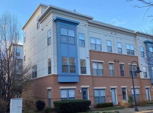 4164 Rush St, Fairfax, VA 22033