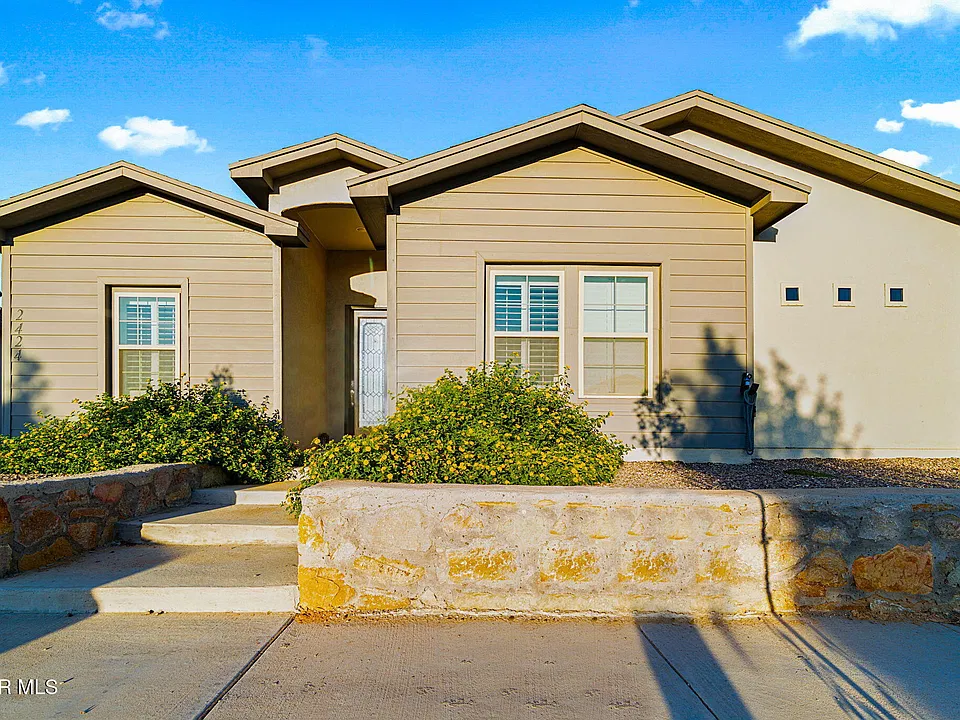 2424 Mike Price Dr
