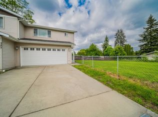 321 106th St SW #B, Everett, WA 98204