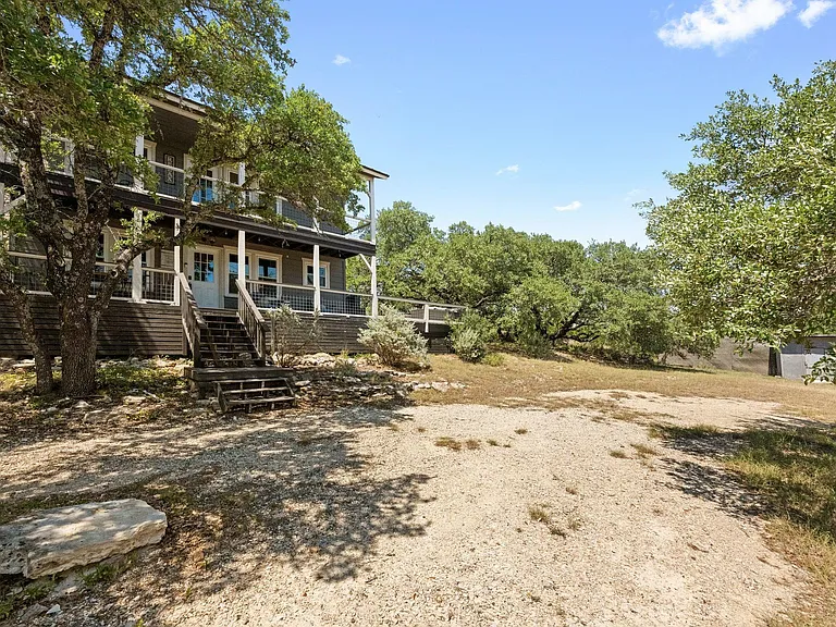 650 Springlake Dr — Photo 28