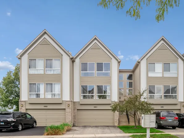 683 E Fountainview Dr, Mundelein, IL 60060