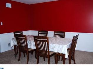 1106 Heathrow Ct, Reading, PA 19606