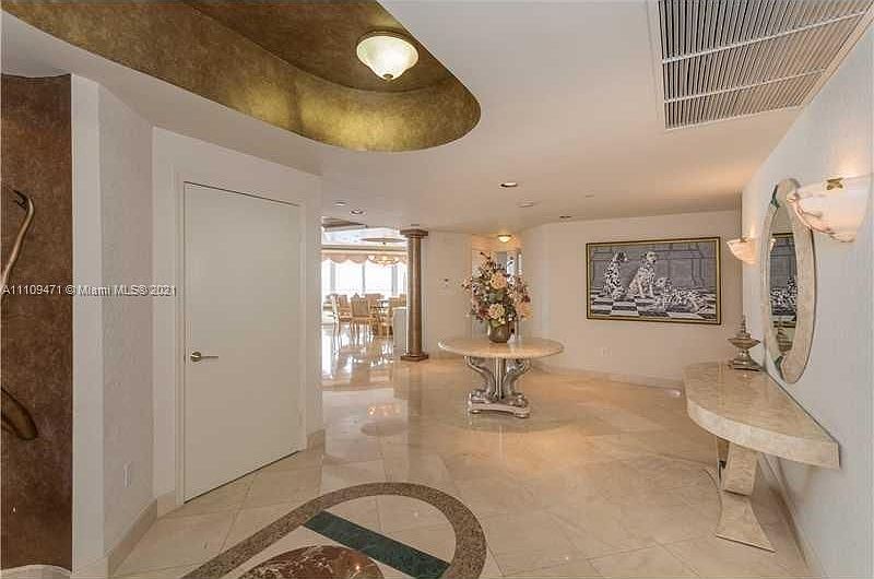 1st image of 16445 Collins Ave APT Os21